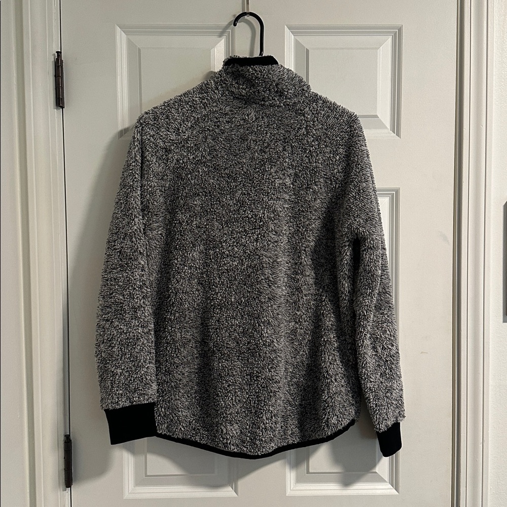 NWOT Wooly Bully Wear Grey Sherpa Turtleneck Jacket size M - Picture 10 of 12